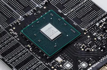 大普微原材料采购依赖日本进口，2025年亏损4.8亿元同比下降150%