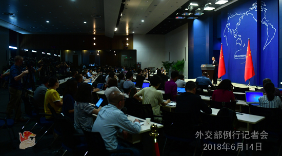 美媒称特朗普对中国加征关税在即 外交部这样回应